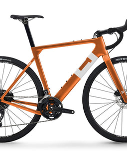 3T BIKE EXPLORO PRO GRAVEL BIKE - ORANGE - SHIMANO  GRX 2X11